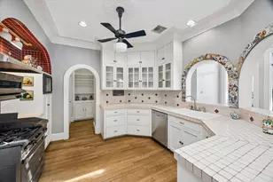 220 Westmoreland St, Houston, TX 77006 - Photo 21