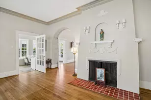 220 Westmoreland St, Houston, TX 77006 - Photo 5