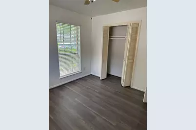 9330 Tooley Drive, Houston, TX 77031 - Photo 3