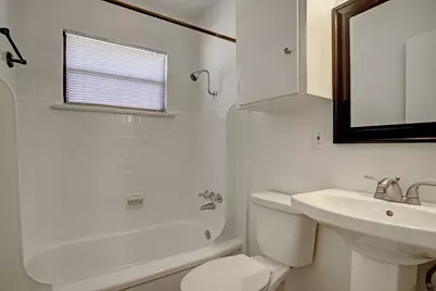 2316 Hazard Street #4, Houston, TX 77019 - Photo 7