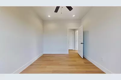 12268 Kirkgard, Houston, TX 77045 - Photo 37