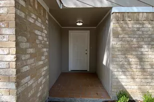 1010 Western Hills Dr, Katy, TX 77450 - Photo 3