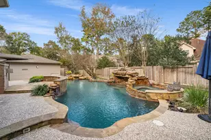11 Winrock Pl, The Woodlands, TX 77382 - Photo 39