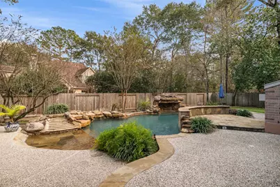 11 Winrock Place, The Woodlands, TX 77382 - Photo 13
