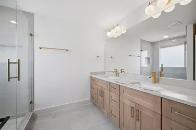 2606 Nantucket Drive, Houston, TX 77057 - Photo 19