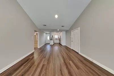 16 W Bigelow Oak Court, The Woodlands, TX 77381 - Photo 11