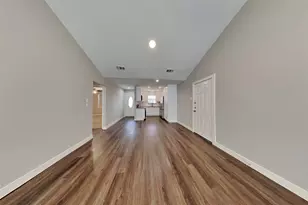 16 W Bigelow Oak Ct, The Woodlands, TX 77381 - Photo 11