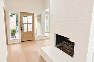10322 Burgoyne Rd, Houston, TX 77042 - Photo 3