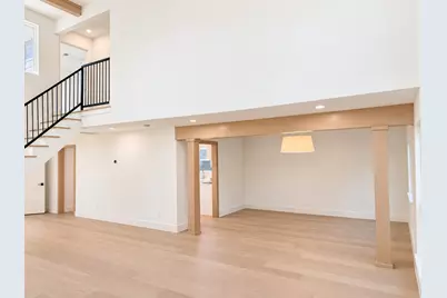 10322 Burgoyne Road, Houston, TX 77042 - Photo 7