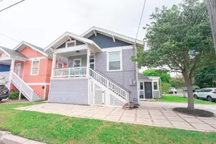 2124 35th St, Galveston, TX 77550 - Photo 5