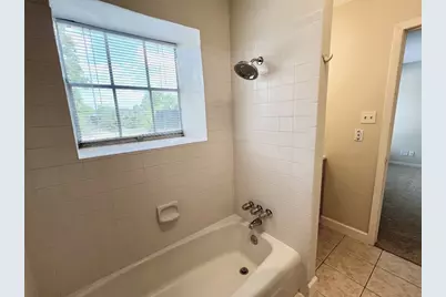 9001 Gaylord Street #4, Houston, TX 77024 - Photo 19