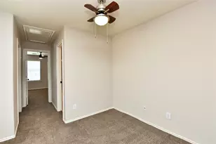 30 Peach Ridge Pl, The Woodlands, TX 77382 - Photo 17