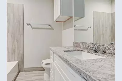 4425 Clover Street #02, Houston, TX 77051 - Photo 7