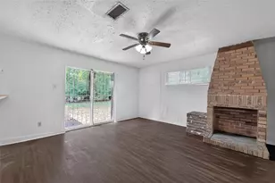 7822 Belbay St, Houston, TX 77033 - Photo 13