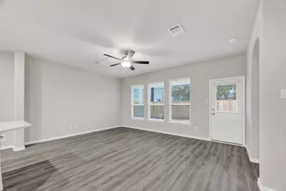 2119 Spring Hollow Drive, Baytown, TX 77521 - Photo 9