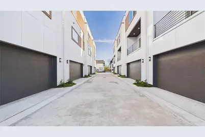 2415 Harrington Street, Houston, TX 77026 - Photo 1