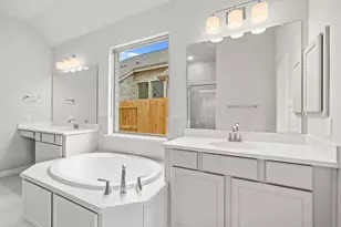 26164 Treetop Ter Ln, Montgomery, TX 77316 - Photo 19