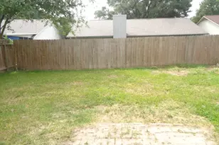 810 Oak W Dr, Houston, TX 77073 - Photo 35