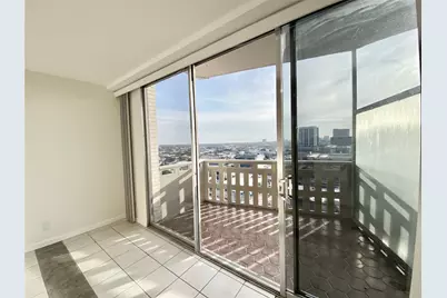 2016 Main Street #1612, Houston, TX 77002 - Photo 3