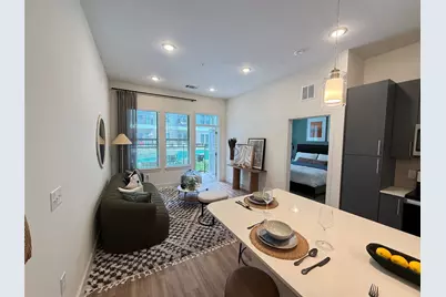 641 W Crosstimbers Street #B1.605, Houston, TX 77018 - Photo 3