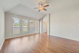 604 Heritage Dr, Navasota, TX 77868 - Photo 5