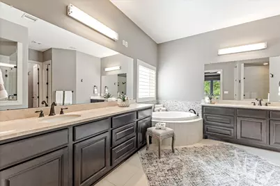 19 Paloma Bend Place, The Woodlands, TX 77389 - Photo 25