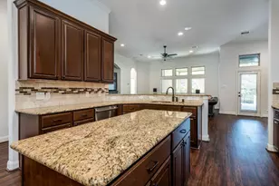 6859 Adrienne Arbor Dr, Spring, TX 77389 - Photo 9