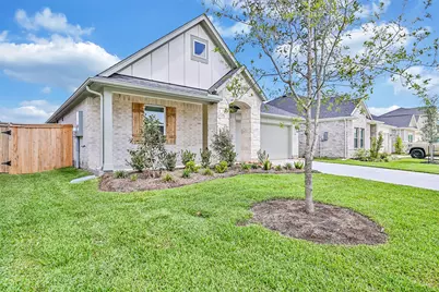 225 Magnolia Laurel Drive, Alvin, TX 77511 - Photo 3