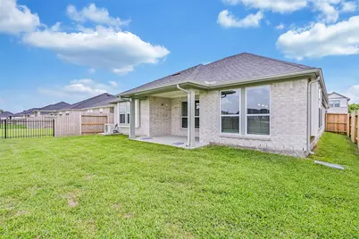 225 Magnolia Laurel Drive, Alvin, TX 77511 - Photo 33