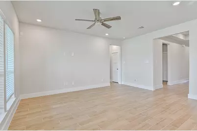 225 Magnolia Laurel Drive, Alvin, TX 77511 - Photo 7