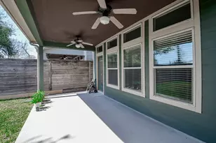 814 W 26th St, Houston, TX 77008 - Photo 17