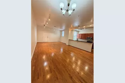 621 21st Street #303, Galveston, TX 77550 - Photo 3
