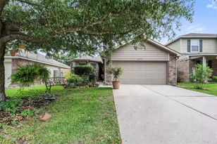 9750 Gulfstream Dr, Conroe, TX 77303 - Photo 1