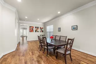 821 W 26th St, Houston, TX 77008 - Photo 5