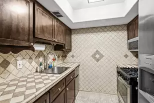 4085 Young St, Pasadena, TX 77504 - Photo 11