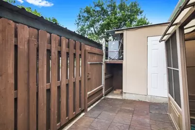 4085 Young Street, Pasadena, TX 77504 - Photo 21