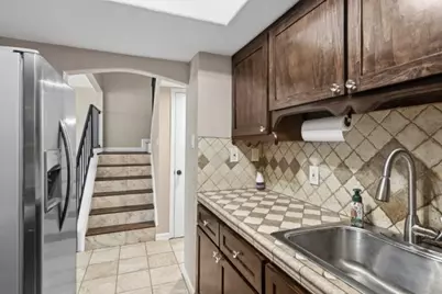 4085 Young Street, Pasadena, TX 77504 - Photo 9