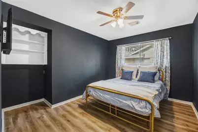 1103 Baymeadow Drive, Houston, TX 77062 - Photo 25
