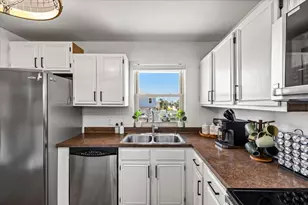 16538 Jean Lafitte Rd, Jamaica Beach, TX 77554 - Photo 13
