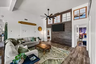16538 Jean Lafitte Rd, Jamaica Beach, TX 77554 - Photo 5
