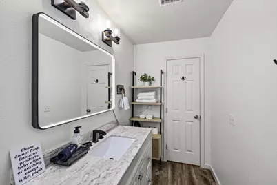 16538 Jean Lafitte Road, Jamaica Beach, TX 77554 - Photo 23
