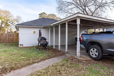 401 Hanover Street, Edna, TX 77957 - Photo 23