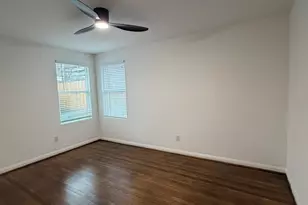 1972 W McKinney St, Houston, TX 77019 - Photo 7