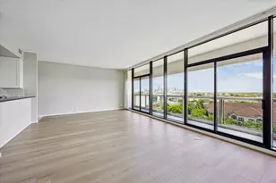 1701 Hermann Dr, Houston, TX 77004 - Photo 5