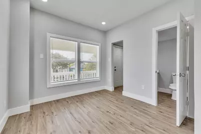 1412 Avenue M 1/2, Galveston, TX 77550 - Photo 19