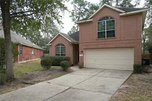 174 Queenscliff Ct, The Woodlands, TX 77382 - Photo 1
