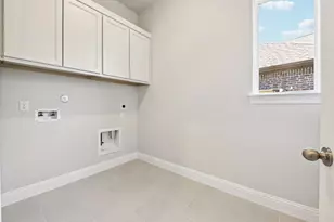 13040 Soaring Frst Dr, Conroe, TX 77302 - Photo 9