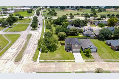 101 Cacao Street, Lake Jackson, TX 77566 - Photo 37