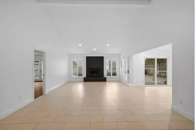 310 W Fair Harbor Lane, Houston, TX 77079 - Photo 7