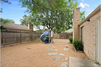 310 W Fair Harbor Lane, Houston, TX 77079 - Photo 23